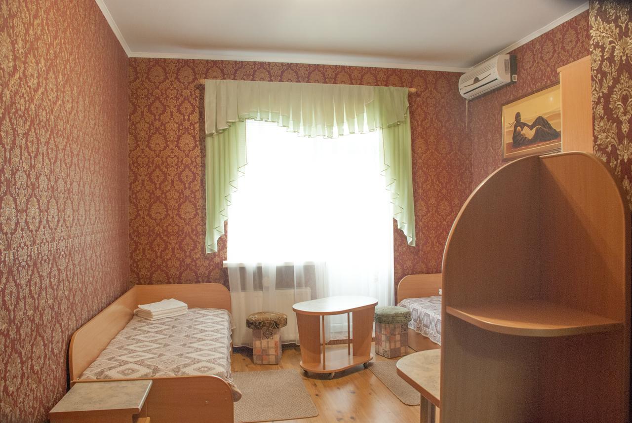 Citadella Hotell Skadovsʼk Exteriör bild